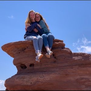 Meet your Poshers, Emily and Kalista